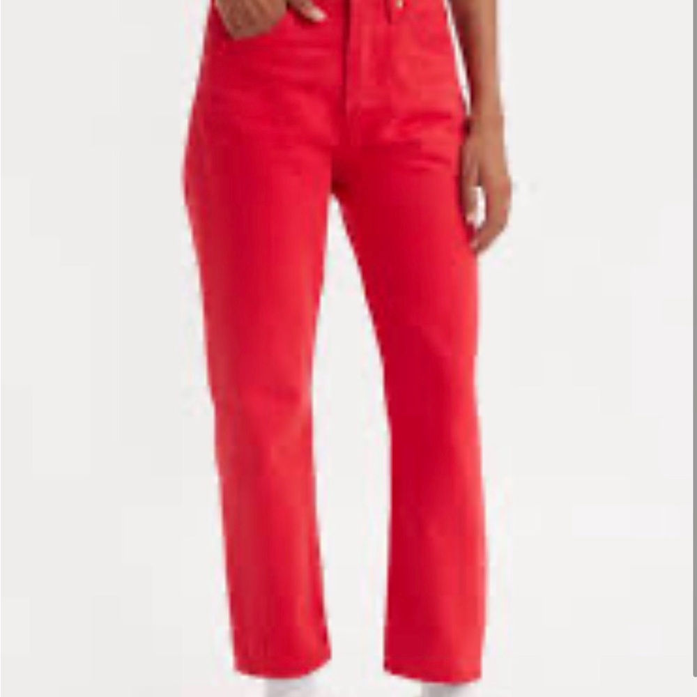 Levi's Vibrant Red Wonen
